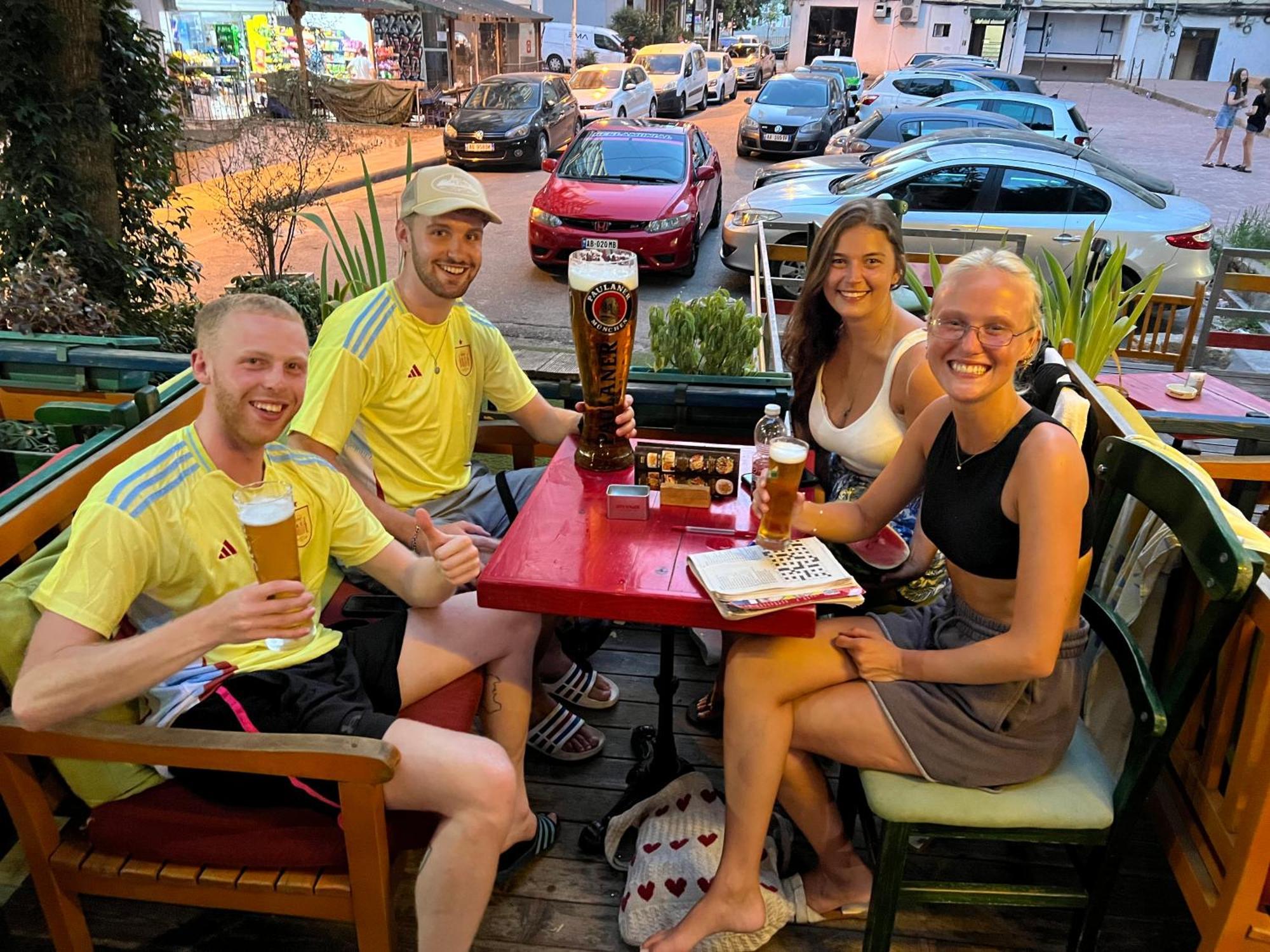 Hostel Chilli تيرانا المظهر الخارجي الصورة