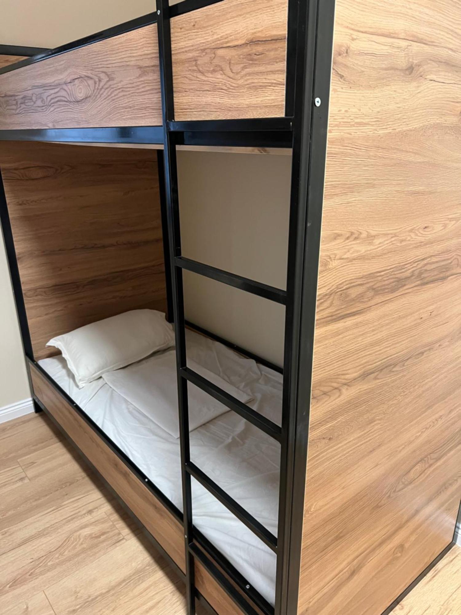Hostel Chilli تيرانا المظهر الخارجي الصورة